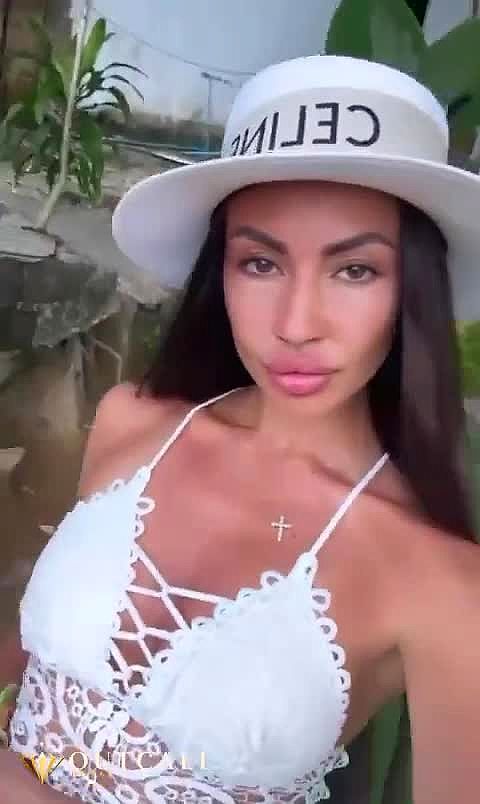 Diana Video Background