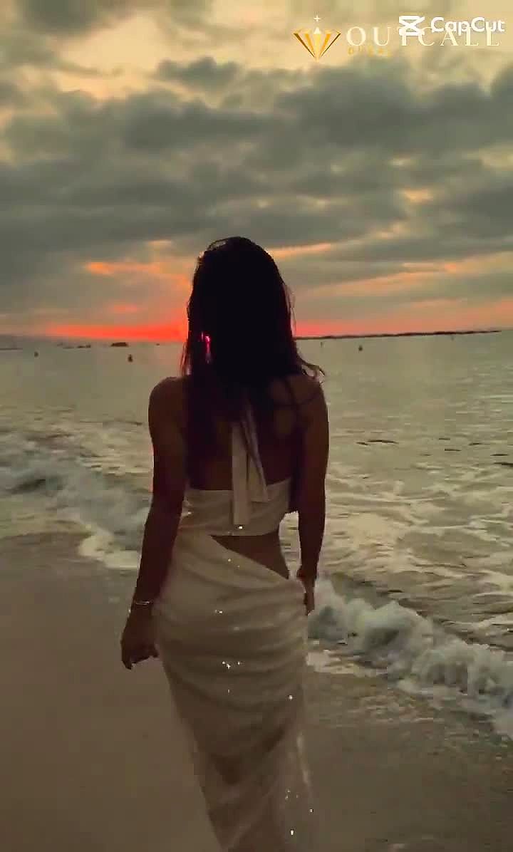 Penni Video Background