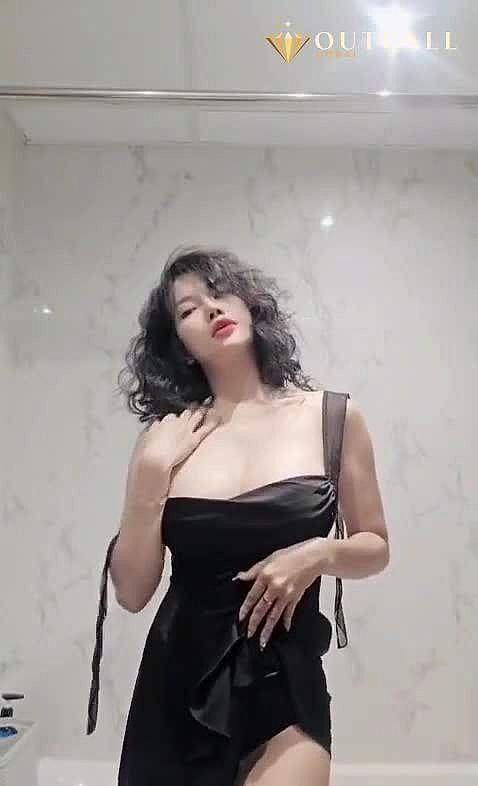 Cara Video Background