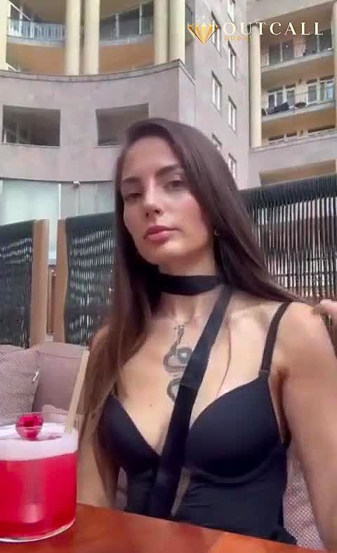 Elodie Video Background