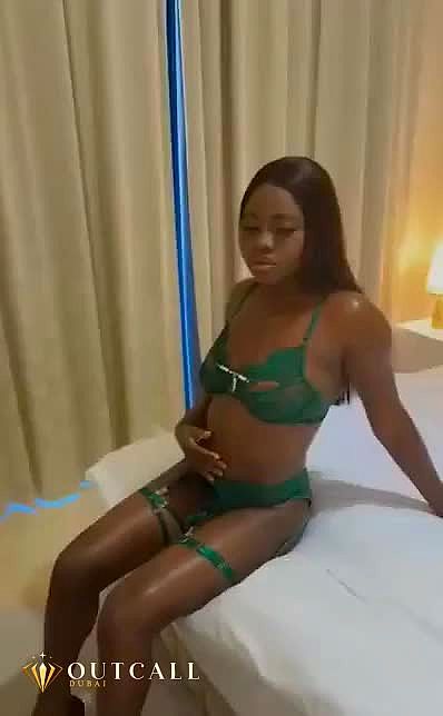 Bella Video Background