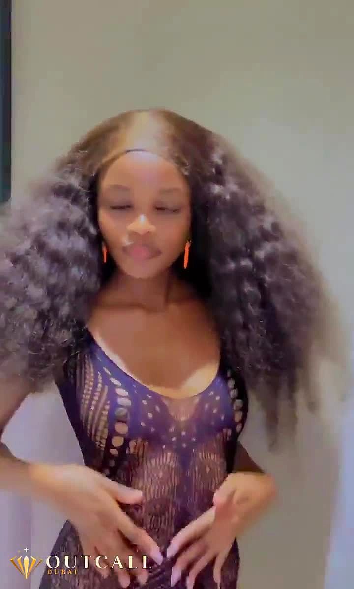 Bella Video Background