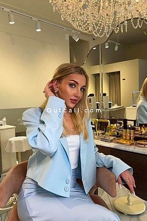 Aisha - Dubai Escorts