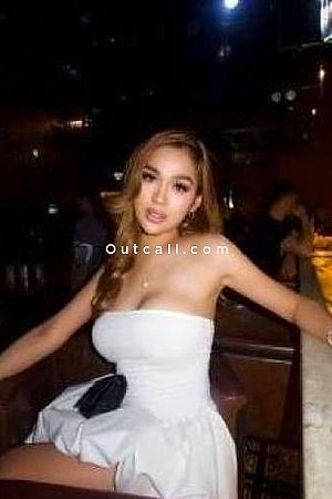 Christina - Dubai Escorts