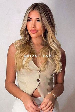 Amanda - Dubai Escorts