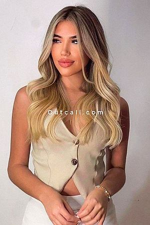 Amanda - Dubai Escorts