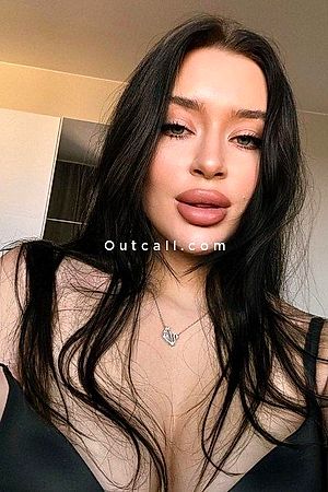 Angelina - Dubai Escorts