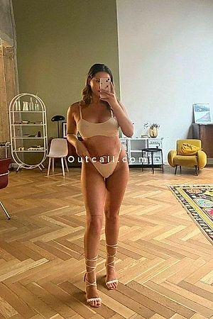 Nicole - Dubai Escorts