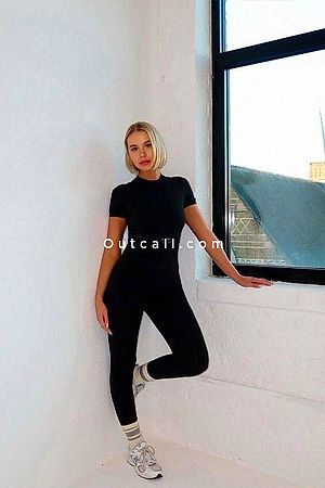 Sara - Dubai Escorts