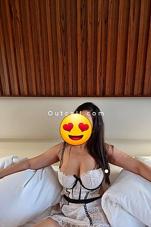 Kati - Dubai Escorts