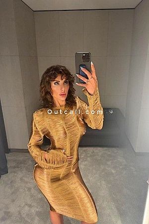 Rebeca - Dubai Escorts