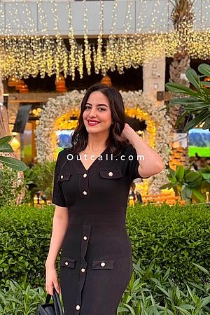 شروق Shrouq - Dubai Escorts