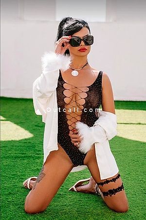 Rida - Dubai Escorts