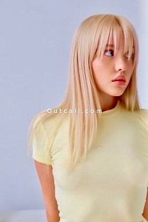 Emily - Dubai Escorts