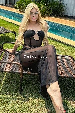 Wanessa - Dubai Escorts