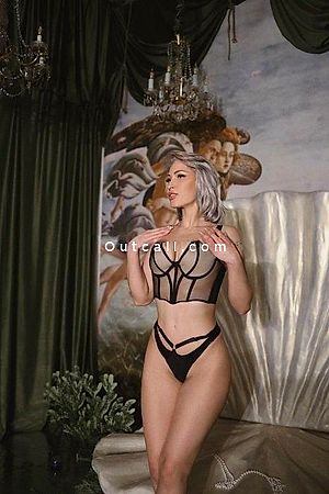 Liana - Dubai Escorts