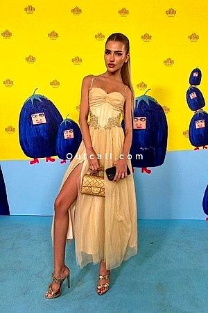 Amilie - Dubai Escorts