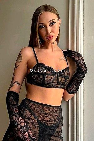 Penelope - Dubai Escorts