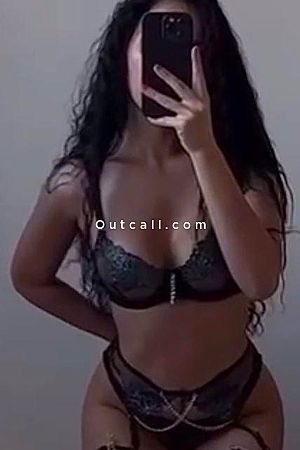 Hnan - Dubai Escorts