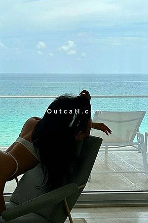 Maya - Dubai Escorts