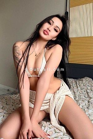 Aysulu - Dubai Escorts