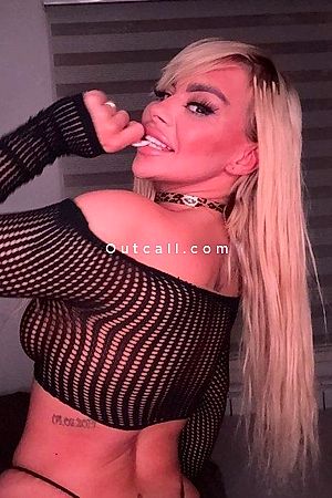 Gina - Dubai Escorts