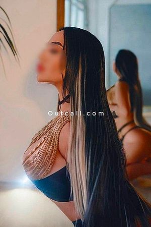 Lara Photo #2
