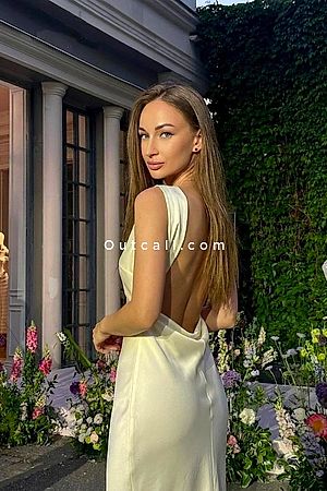 Tess - Dubai Escorts