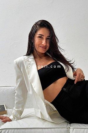 Camellia - Dubai Escorts