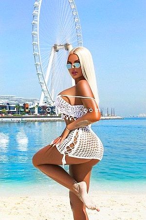 Niki - Dubai Escorts