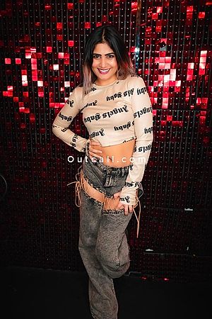 anvi from india 100% real high class - Dubai Escorts