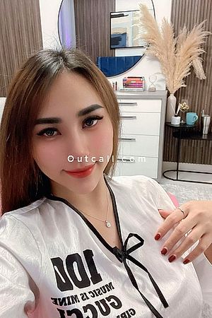 Ruby - Dubai Escorts