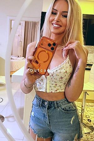 Best Inessa - Dubai Escorts