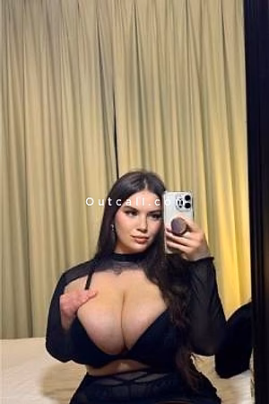 Sandra - Dubai Escorts