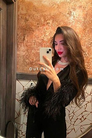 Scarlett - Dubai Escorts