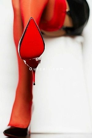 Anna - Tall independent‍ - Dubai Escorts