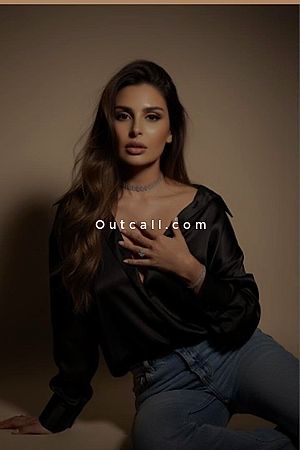 Israa - Dubai Escorts