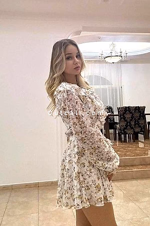 Lillian - Dubai Escorts