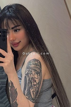 Joelle - Dubai Escorts