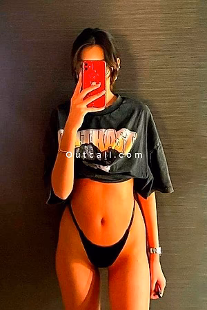 Isabella - Dubai Escorts