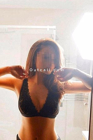 Rose - Dubai Escorts