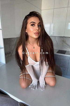 Stella - Dubai Escorts