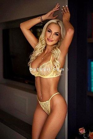 Samantha - Dubai Escorts