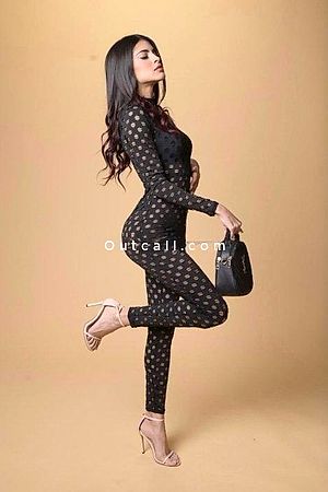 Nicole - Dubai Escorts