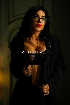 Nina - Dubai Escorts