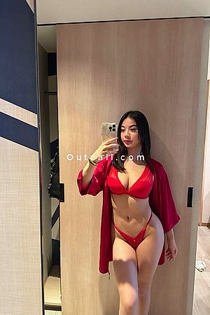 Cherry Rina - Dubai Escorts