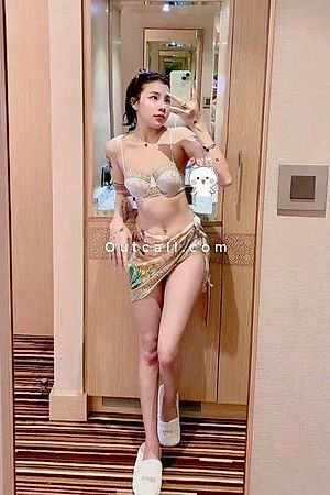 Lucy - Dubai Escorts